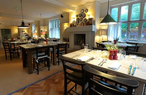 Churt Hotel | Bel And The Dragon-Churt