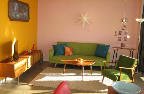 La Londe-les-Maures Apartment | Bel Appart Style Vintage Vue Mer