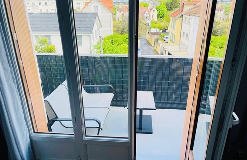 Chatou Apartment | Bel Appartement à Louer