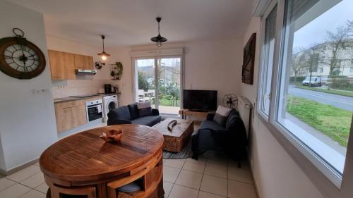 Cergy Apartment | Bel appartement à seulement 30 minutes de Paris-la défense