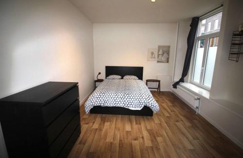 Outremeuse Apartment | Bel appartement 2 chambres avec terrasse