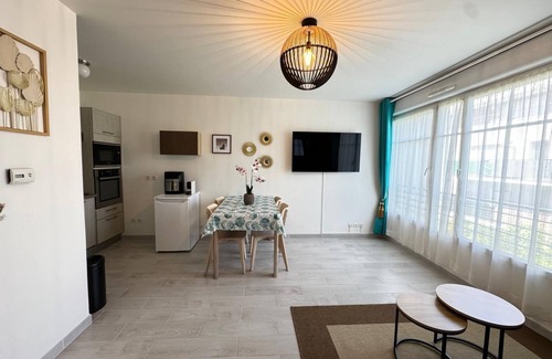 Montevrain Apartment | Bel Appartement Aéré et Cosy
