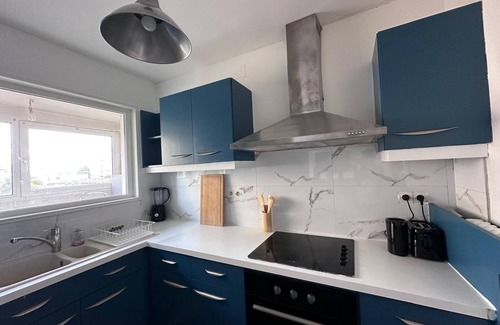 Patrotte Metz-Nord Apartment | Bel Appartement ,chambre et Salon à Metz Centre