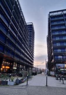 Neudorf Ouest Apartment | BEL APPARTEMENT CONTEMPORAIN avec TERRASSE CLIMATISATION et PARKING payant en option