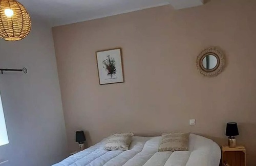 La Cabanasse Apartment | Bel Appartement Cosy Rénové au Cœur de la Cité Vauban
