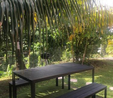 Le Lamentin Apartment | Bel appartement dans écrin de verdure