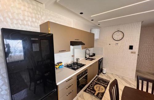 Oulad Khallouf Apartment | Bel appartement face là mer