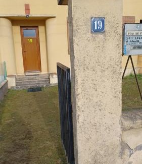 Digoin Apartment | Bel Appartement Fonctionnel,2 grandes chambres separer plus un bz,WI FI,Clim