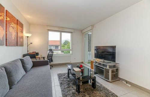 Quartier Exposition-Bajatiere Apartment | Bel appartement-garage privé-balcon-wifi fibre