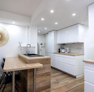 Saint-Roch Apartment | Bel appartement - Nice centre
