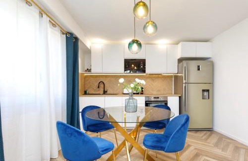 Quartier du Port Apartment | Bel appartement Port de Nice avec terrasse, parking