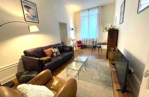 Besancon Old Town Apartment | Bel appartement préfecture