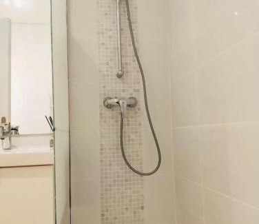 Bondy Apartment | Bel appartement proche de Paris - 15 minutes