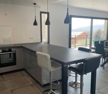 Porto-Vecchio Apartment | Bel appartement spacieux à Porto-Vecchio, 10min à pieds du centre ville