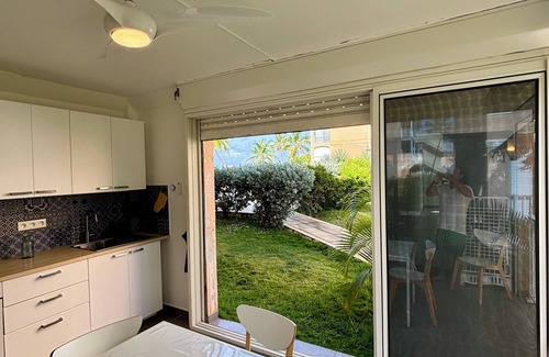 Nettle Bay Apartment | Bel Appartement Tout Équipé en Rez-de-jardin, Dans une Résidence Avec Piscine!
