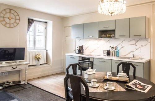 Carmes Apartment | Bel apt rénové en bord de Garonne