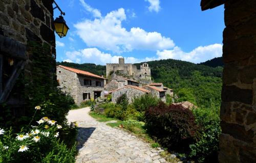 Saint-Pal-de-Chalencon Ski Chalet | Bel'Horizon