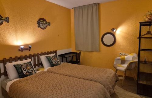 Trebes Hotel | Bel Hotel Restaurant la Gentilhommière