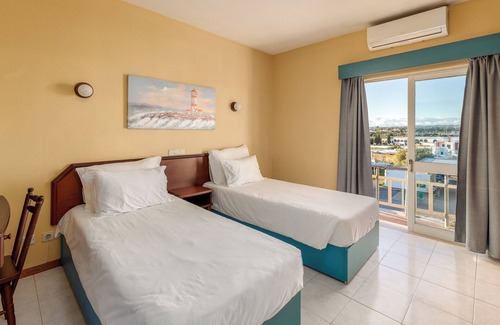Olhao Hotel | Bela Ria