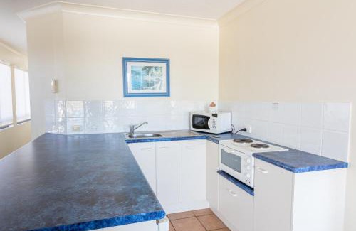 Caloundra Apartment | Belaire Place Motel Apartments