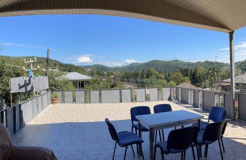 Kutaisi Bed & Breakfast | Belas House With Terrace