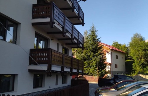 Busteni Apartment | BELCARA Apartment-Gorgeous Mountain View