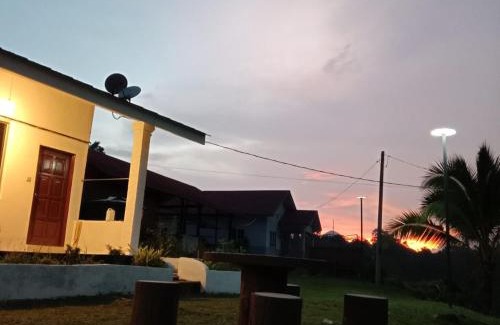 Kuala Tahan Bed & Breakfast | Belebar Studio Room Taman Negara Pahang Malaysia
