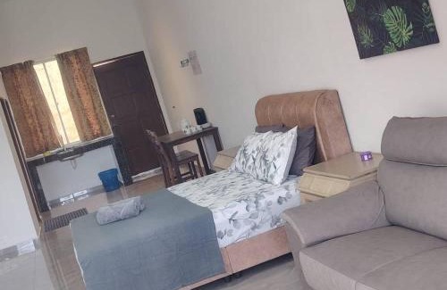 Kuala Tahan Bed & Breakfast | Belebar Studio Room Taman Negara Pahang Malaysia