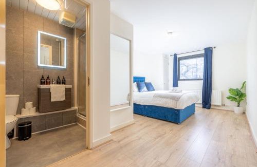 Cathedral Quarter Apartment | Belfast Quarters - Albert clock