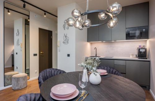 Old Town Apartment | Belhome Küüni Apartment with a view