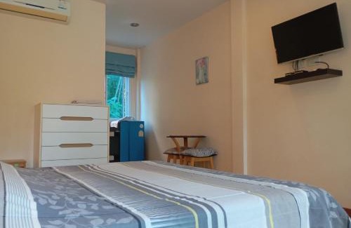 Ko Sichang House | Belinda Home