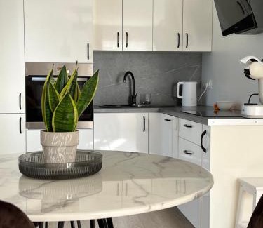 Plunge Apartment | Bell Tower Apartment