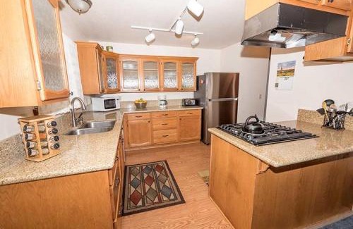 Tahoe Paradise House | Bella Coola Drive Holiday home