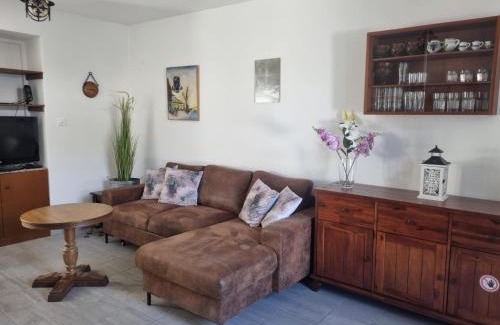 Vira House | Bella Fosano by Fewotessin
