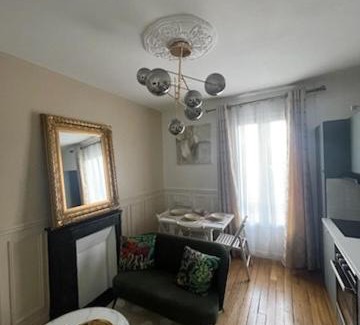 Choisy-le-Roi Apartment | Bella Mia - Chic apartment near Orly Rport 15mns frm Paris