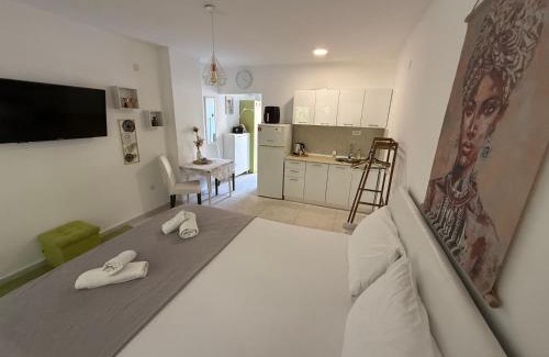 Kisela Voda Apartment | Bella