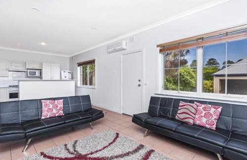 Port Fairy House | Bella On Victoria