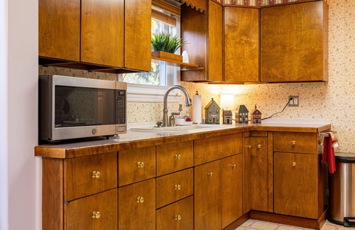 Cody House | Bella's on Beck- your retreat near downtown Cody
