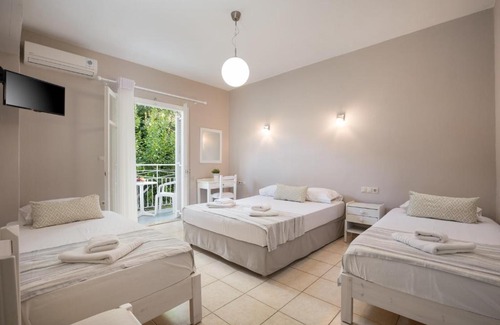 Benitses Apartment | Bella Studios