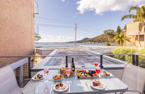 Shoal Bay Apartment | Bella Vista 2, 19 Shoal Bay Rd - 1st floor with waterviews and aircon