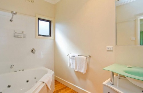 Apollo Bay House | Bella Vista - Apollo Bay