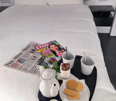 Cobh Hotel | Bella Vista Hotel & Self Catering Suites