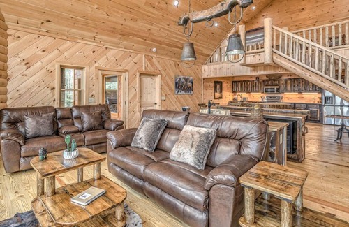 Blue Ridge Cabin | Bella Vista - Mountain Views | Hot Tub | Fire Pit