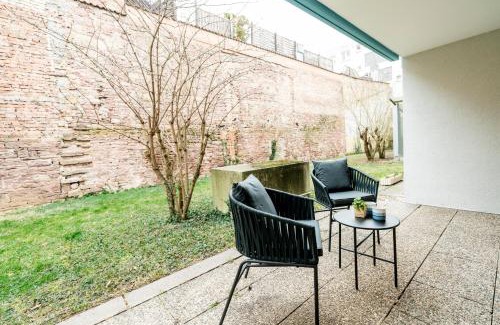 Pforzheim Apartment | BellaBene modernes Studio Apartment in zentraler Lage mit Terrasse, Parkplatz, SmartTV