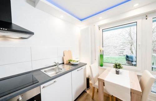 Pforzheim Apartment | BellaBene modernes Studio Apartment in zentraler Lage mit Terrasse, Parkplatz, SmartTV