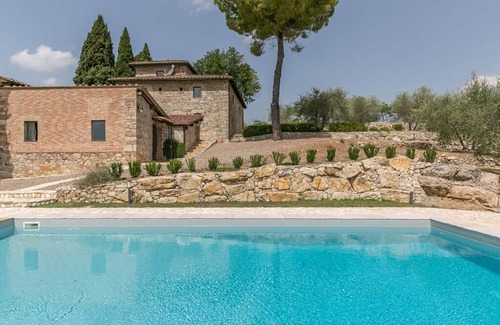 Gaiole in Chianti Villa | "Bellaria": prestigious dwelling with an exclusive pool in Lecchi in Chianti