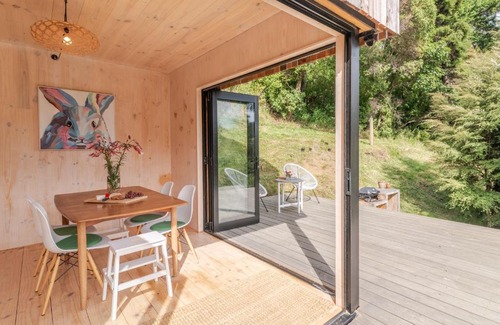 Akaroa House | Bellbird Bach - Akaroa Holiday House