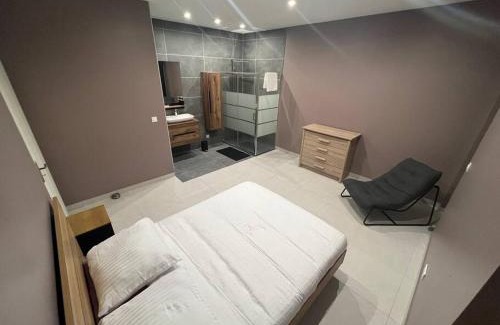 Blanzy Apartment | Belle appartement avec parking gratuit