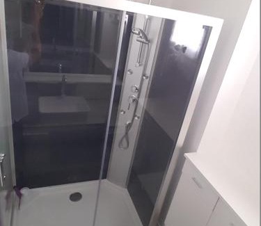 Auxerre Apartment | Belle Appartement