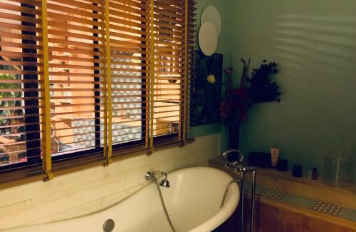 Bastide House | Belle chambre avec sauna dans quartier calme
